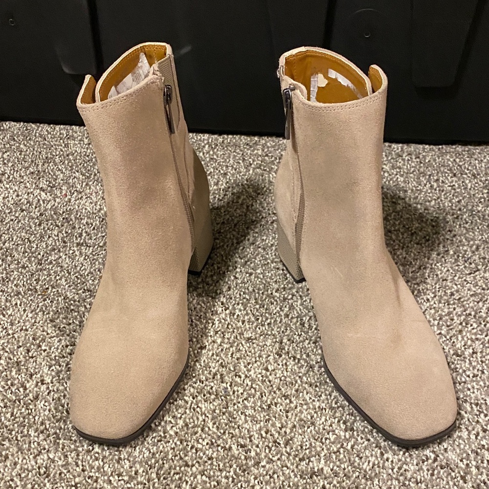 Donald J. Pliner Beige Ankle Booties